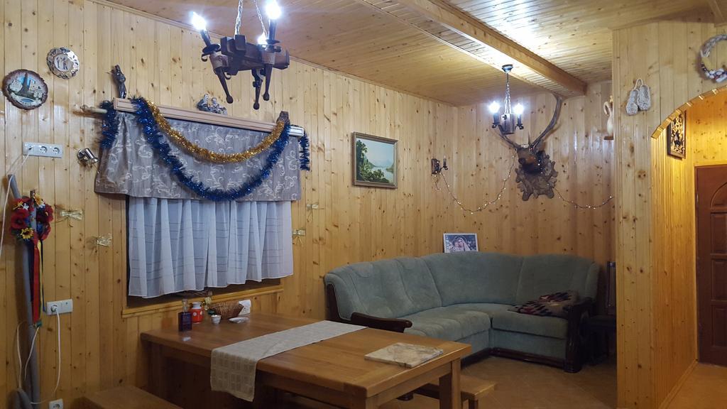 Guest House In Carpathians Migovo Exterior photo